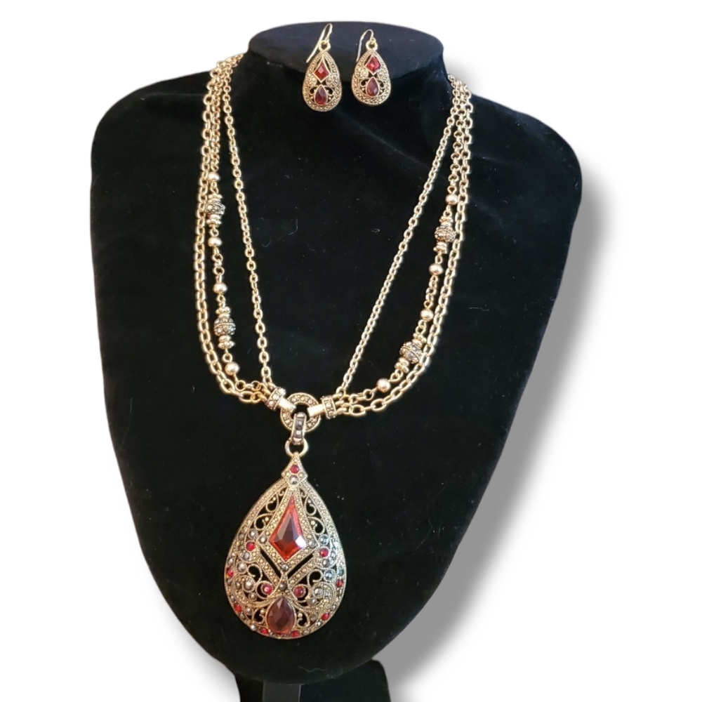 Vintage Gold & Red Teardrop Marquisite Pendant on Multi-Chain Necklace Set